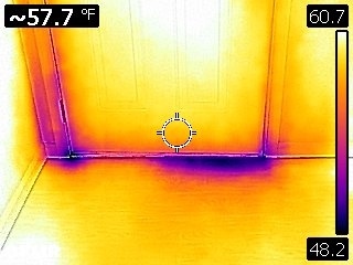 thermal image of air leakage around exterior door