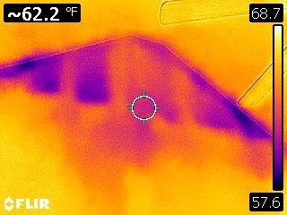 thermal image missing insulation in wall of vaulted ceiling